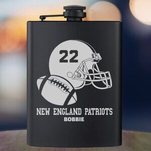 Personalized Sports Football Helmet NFL New England Patriots Black Flask | NFL